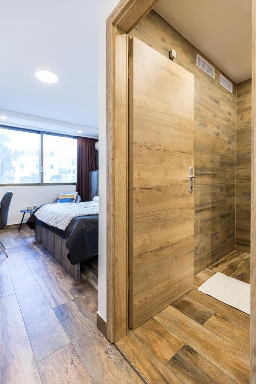 Apinelo Tower Rooms Split Exterior foto